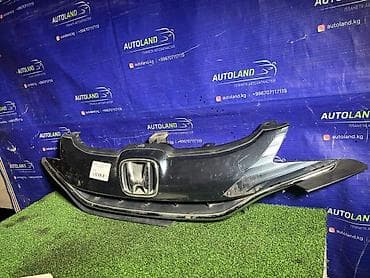 Транспорт: Решетка радиатора Honda 2013 г., Б/у, Оригинал — 2
