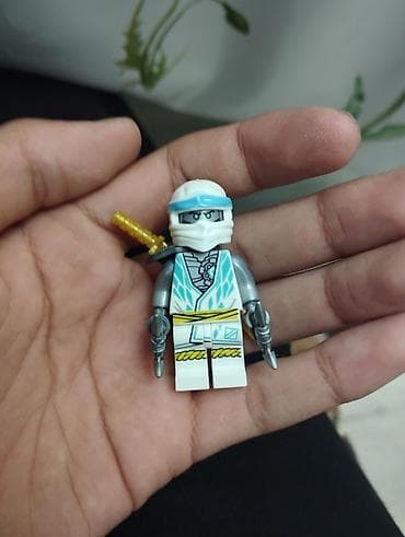 Минифигурка LEGO Ninjago — ниндзяго белый ниндзя ЗЕЙН мастер стихии