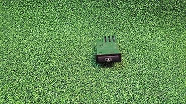 е38: Кнопка шторки Е38 8 360 893 Год 2000 В отличном состоянии, очень — 1