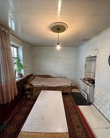 ✨ Продается дом в с. Новопавловка (Бишкек) ✨ 🏡 Характеристики: • — 10