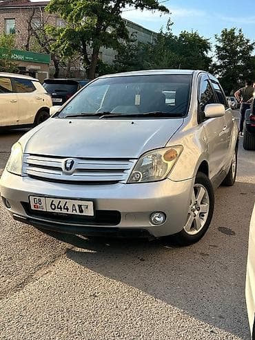 vitz platz: Toyota Ist: 2003 г., 1.3 л, Автомат, Бензин, Хэтчбэк — 1