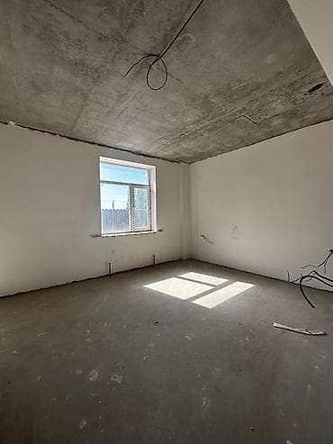 сокулук селекция: 🏡 Продается просторный 3-этажный таунхаус в Селекции! 📍 Локация — 5