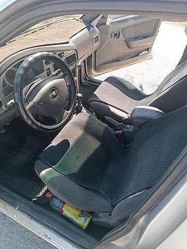 Daewoo: Daewoo Nexia: 2010 г., 1.5 л, Механика, Бензин, Седан — 8