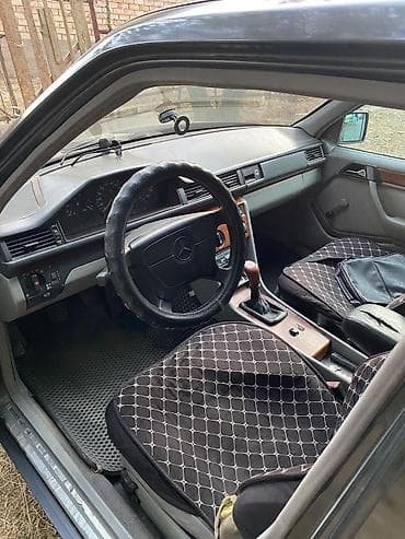 авто элек: Mercedes-Benz E-Class: 1993 г., 2.2 л, Кол менен иштөөчү, Бензин, Седан — 2