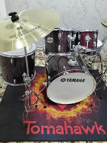 ямаха музыкальный: Акустическая барабанная установка Yamaha на ковре Tomahawk. Состав и — 3