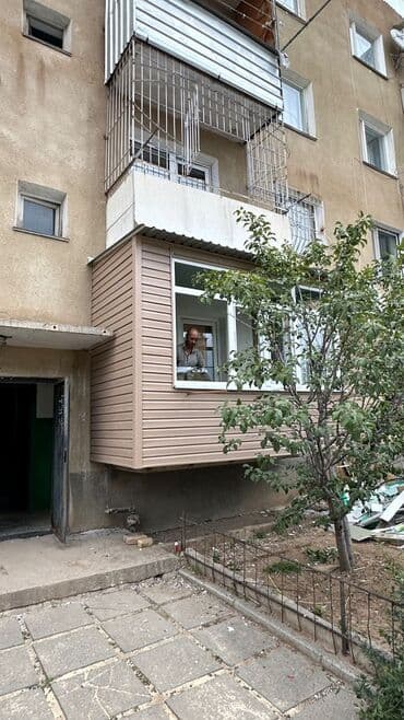 ремонт деревянных межкомнатных дверей: Услуги по изготовлению и обшивке балконов и лоджий «под ключ» - — 26