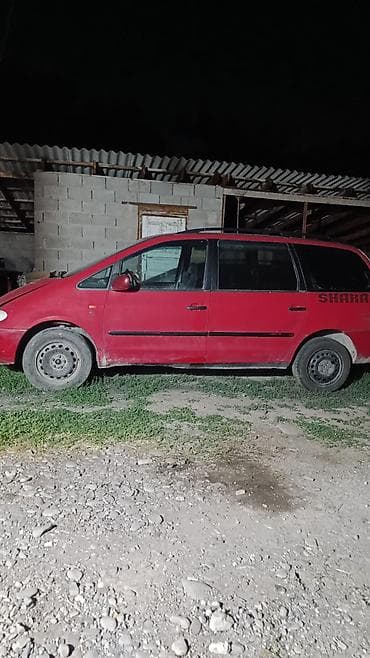 Volkswagen Sharan: 1999 г., 2.8 л, Механика, Бензин, Минивэн — 3