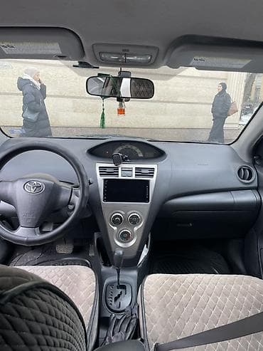 жигули ваз2104: Toyota Yaris: 2008 г., 1.3 л, Автомат, Бензин, Седан — 6