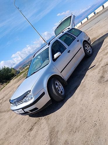 авто рага: Volkswagen Golf Variant: 2000 г., 1.6 л, Кол менен иштөөчү, Универсал — 1
