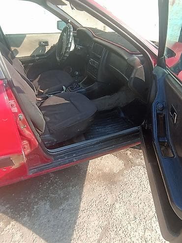 golf vento: Volkswagen Passat: 1988 г., 1.8 л, Ручные, Бензин, Седан — 4