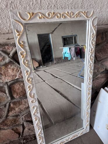 продаю коврик: Комод для одежды, Б/у, С зеркалом, Дерево, цвет - Белый, Золотой, Самовывоз, Платная доставка — 5