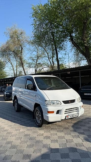 mitsubishi dingo: Mitsubishi Delica: 2000 г., Автомат, Бензин, Внедорожник — 2