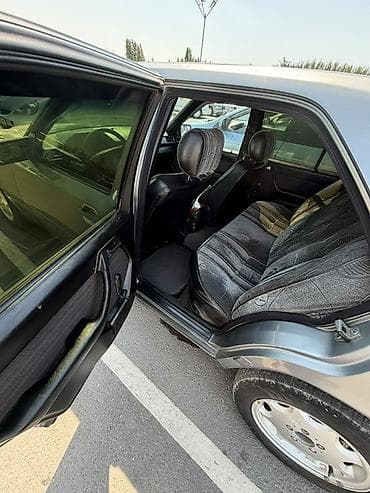 мэрседес 124: Mercedes-Benz W124: 1989 г., 2.3 л, Механика, Бензин, Седан — 6