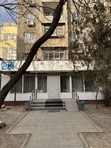 оборудование для парикмахер: Сдаю Кабинет в салоне, 12 м², Для бровиста, Для визажиста, Для лешмейкера — 1