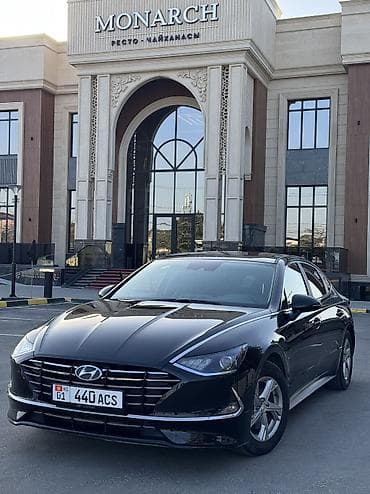 forester 2020: Hyundai Sonata: 2020 г., 2 л, Автомат, Газ, Седан — 1