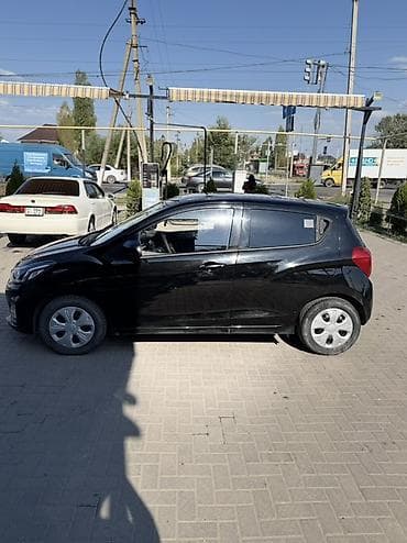 Chevrolet Spark: 2021 г., 1 л, Автомат, Бензин, Хэтчбэк — 5
