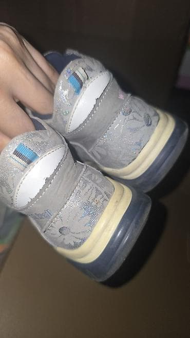 Детские ходунки: Детские кроссовки деми, Bebetom, размер 26. кожа, Турция. - Цвет — 5