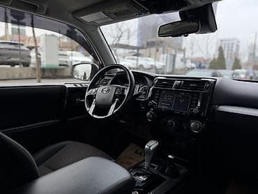 двигатил: Toyota 4Runner: 2021 г., 4 л, Автомат, Бензин, Внедорожник — 10