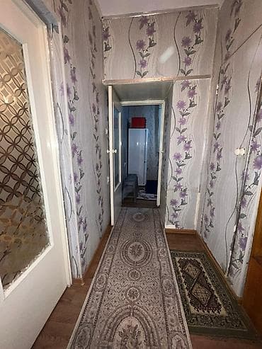 1 комнатный дом: 1 комната, 33 м², 105 серия, 1 этаж, Старый ремонт — 3