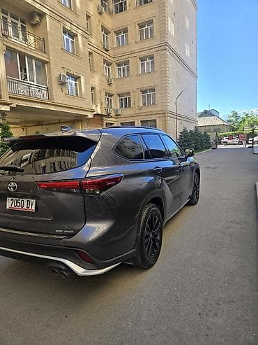 Продажа авто: Toyota Highlander: 2023 г., 2.4 л, Автомат, Бензин, Кроссовер — 4