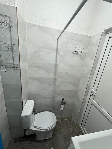 с подсиление: 32 м², С мебелью — 5