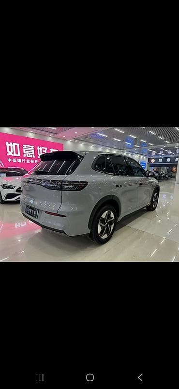 x5 e53: Geely : 2025 г., Электромобиль, Кроссовер — 3