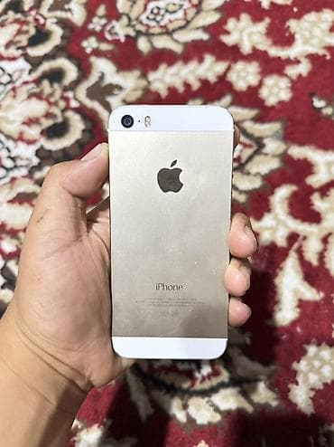 ТОРГ ИМЕТЬСЯ IPhone 5s (золото) + чехол Описание: - Смартфон Apple — 6
