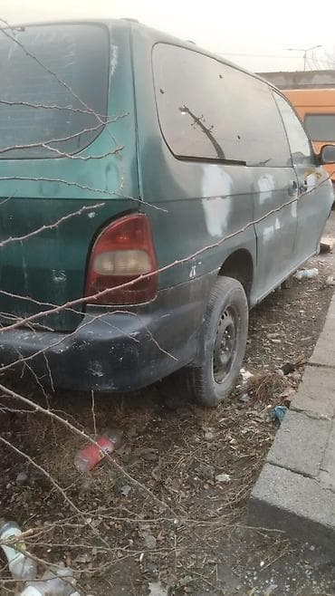 киа карнивал 2003: Kia Carnival: 2000 г. — 4