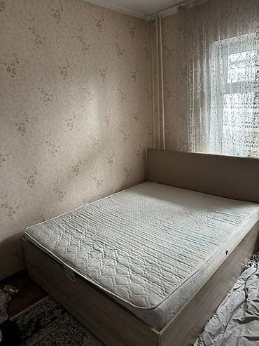 кровать двухместная: Двуспальная кровать, С матрасом, длина - 200 см — 1