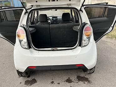 сидения спарк: Chevrolet Spark: 2012 г., 1 л, Автомат, Бензин, Хэтчбэк — 1