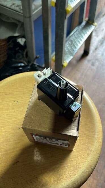 step: Катушка зажигания Honda 1998 г., Новый, Оригинал, Япония — 1