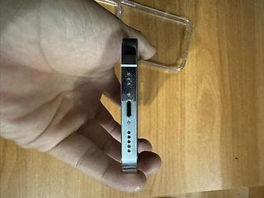 7 iphone: IPhone 14 Pro, Б/у, 128 ГБ, Deep Purple, Чехол, 100 % — 4