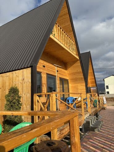 дом в аренду иссык куль: Таунхаус, Марго» Чолпон-Ата, Охраняемая территория, Бассейн, Барбекю — 1