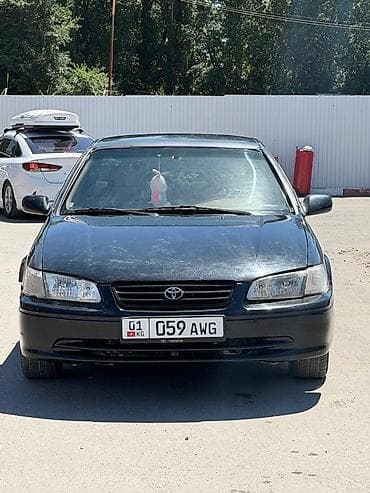 аудио касета: Toyota Camry: 1998 г., 3 л, Автомат, Бензин, Седан — 1