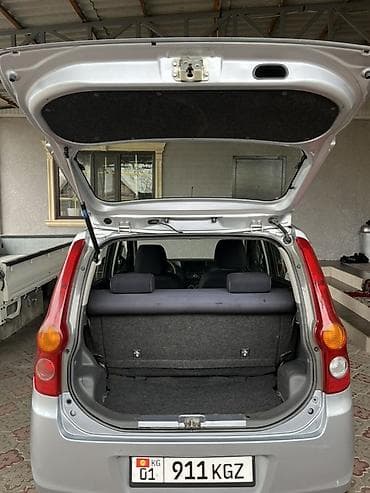 2 4 д: Daihatsu Cuore: 2008 г., 1 л, Ручные, Бензин, Хэтчбэк — 4