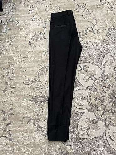 костюм муж: Мужской классический комплект тройка (смокинг/костюм), черный. Продаю — 3