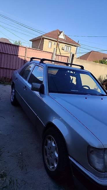 камаз кампресор: Mercedes-Benz W124: 1990 г., 2.2 л, Кол менен иштөөчү, Бензин, Седан — 2