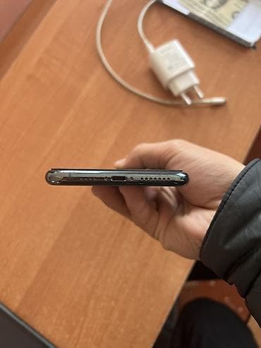 samsung 21ultra: IPhone 11 Pro Max, Matte Midnight Green — 1