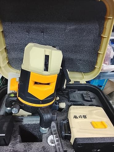 Лазерный уровень (ротационный/линейный) в комплекте в кейсе at lalafo.kg Лазерный уровень (ротационный/линейный) в комплекте в кейсе