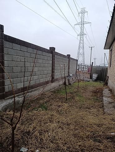 сдаю павильион: Продаётся кирпичный дом с большим участком и капитальным ограждением — 6