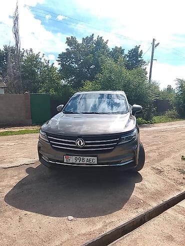 Dongfeng Fengon 500: 2018 г., 1.5 л, Автомат, Бензин, Кроссовер