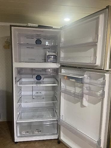 hoco ds40: Холодильник Samsung, Двухкамерный, No frost — 2