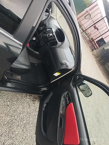 мерседес 210 2 2: Geely MK Cross: 2012 г., 1.5 л, Кол менен иштөөчү, Бензин, Хетчбек — 7