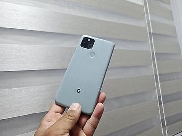 Google Pixel 5, Б/у, 128 ГБ, цвет - Зеленый, eSIM