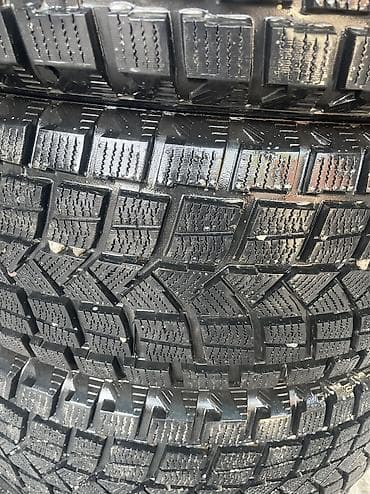 зимние шины 23560 r18: Продаю комплект новой резины (ездили 1 сезон) Резина в идеальном — 3