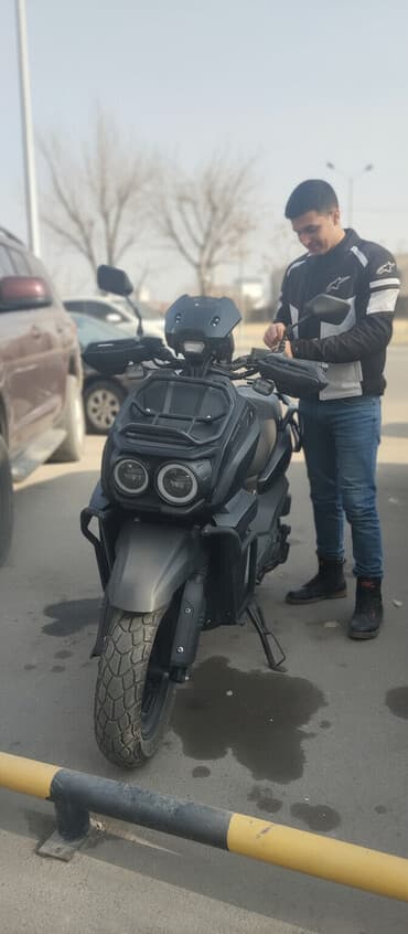 дополнительные фары на скутер: Макси-скутер Tank, 180 куб. см, Бензин, Колдонулган — 1