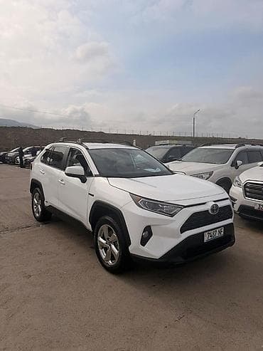 gs 450h: Toyota RAV4: 2022 г., 2.5 л, Вариатор, Гибрид, Внедорожник — 4