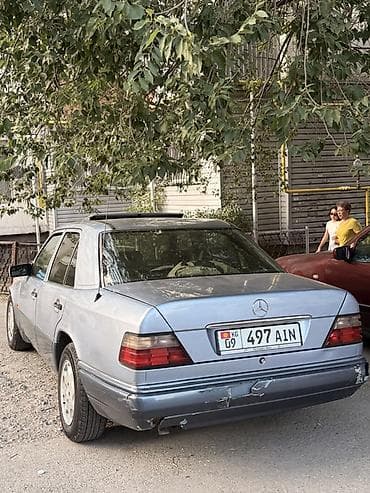 Mercedes-Benz W124: 1994 г., 2.2 л, Автомат, Бензин, Седан — 4