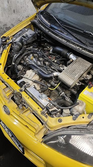 bid e2: Toyota Ist: 2003 г., Автомат, Бензин — 5