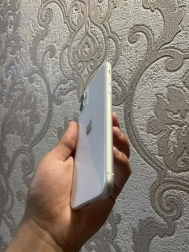 iphone 11 256: IPhone 11, Б/у, 128 ГБ, Белый, Чехол, 72 % — 3